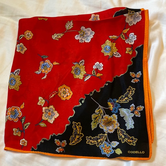 CODELLO 100% SILK SCARF - Picture 1 of 3